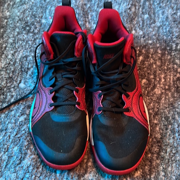 Nike Mids - Picture 3 of 3